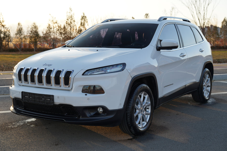Cherokee Longitude 4WD