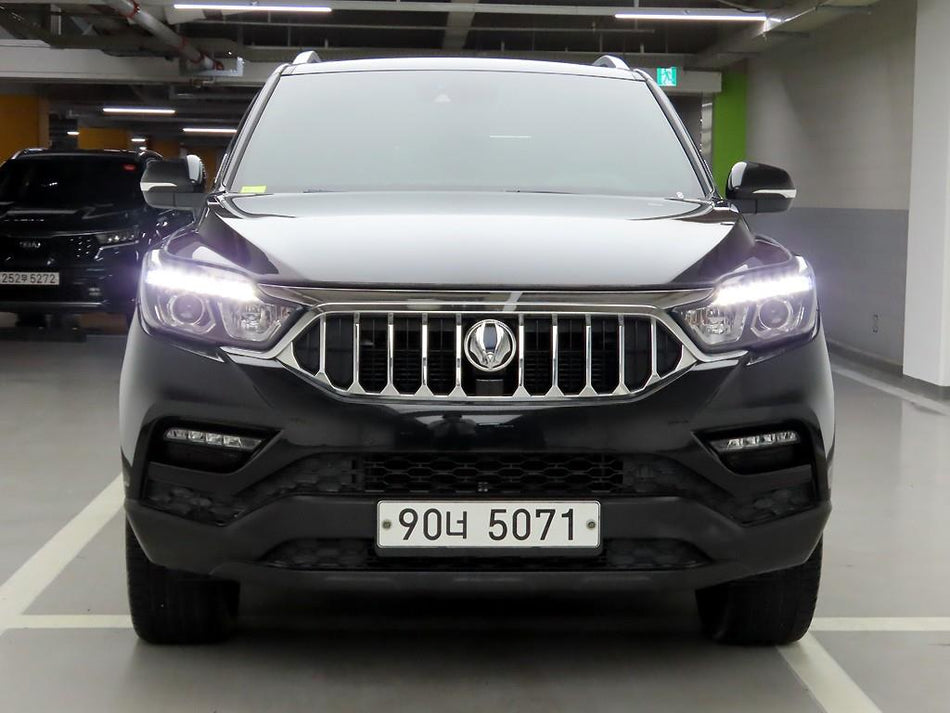 Rexton Sports Khan 4WD